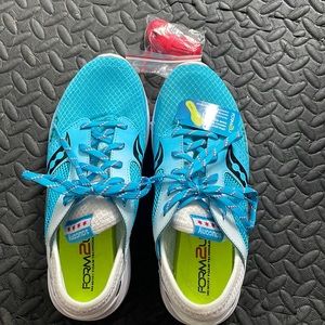 Saucony Kineta Relay Chicago Marathon Edition Size 7 Mens / Womens 9